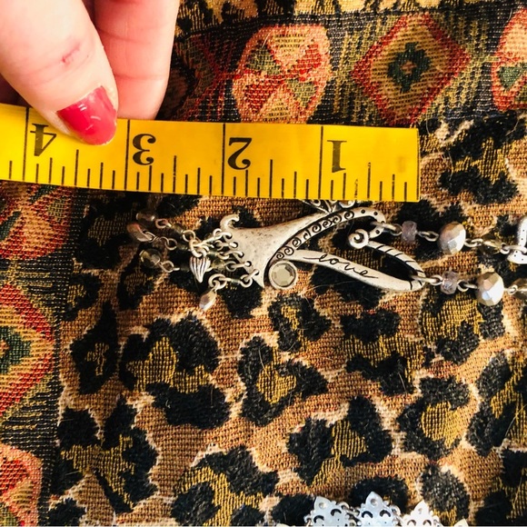 Chico’s silvertone Angel necklace NWOT - Picture 8 of 8